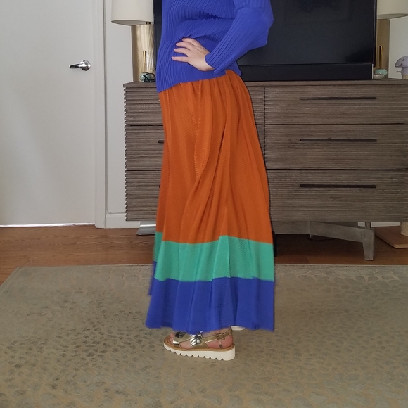ISSEY MIYAKE Maxi Skirt - Picture 11 of 16